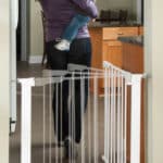 Auto Close Gateway &reg; G1100